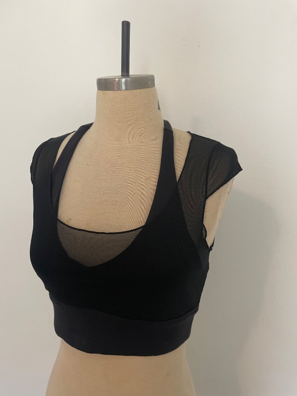 Alo Yoga Sheer Layered Black Sports Bra Top Size Medium, Active Performance Gym